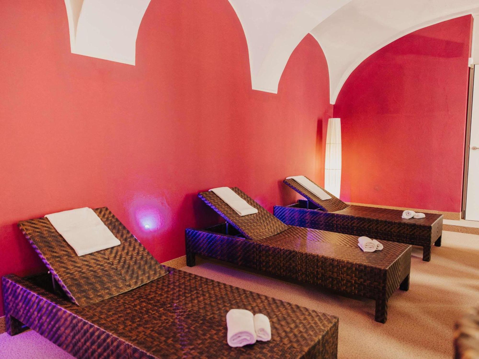 Hotel Mercure Grand Biedermeier 4*